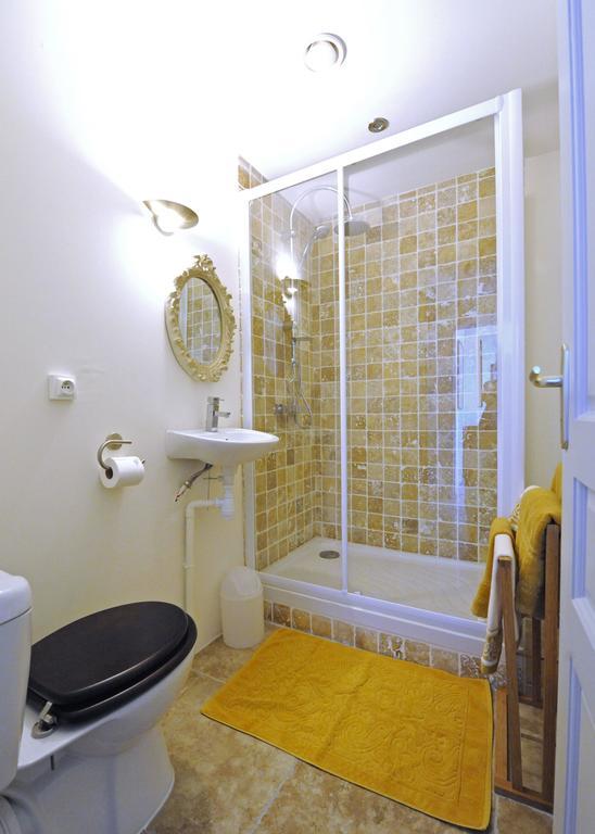 Carcassonne Town House, Rue Barbes Apartment Ruang foto